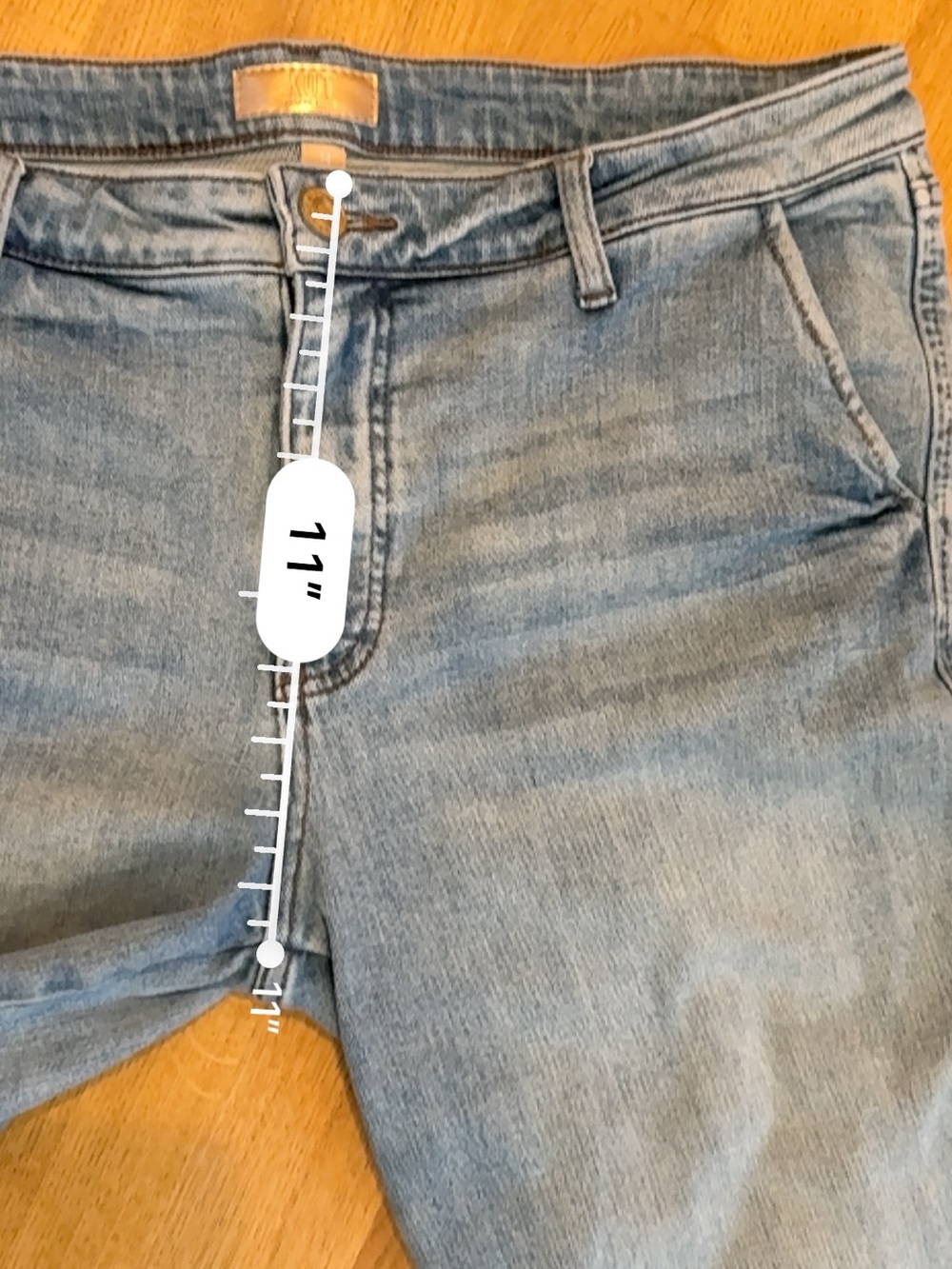 Light Wash Straight Leg Jeans - Picture 7 of 10
